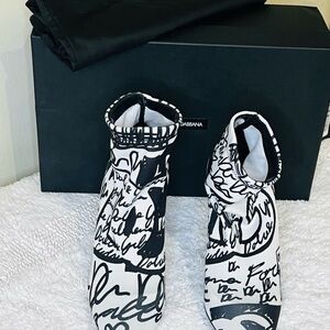 Dolce & Gabbana Graffiti Print Ankle Booties